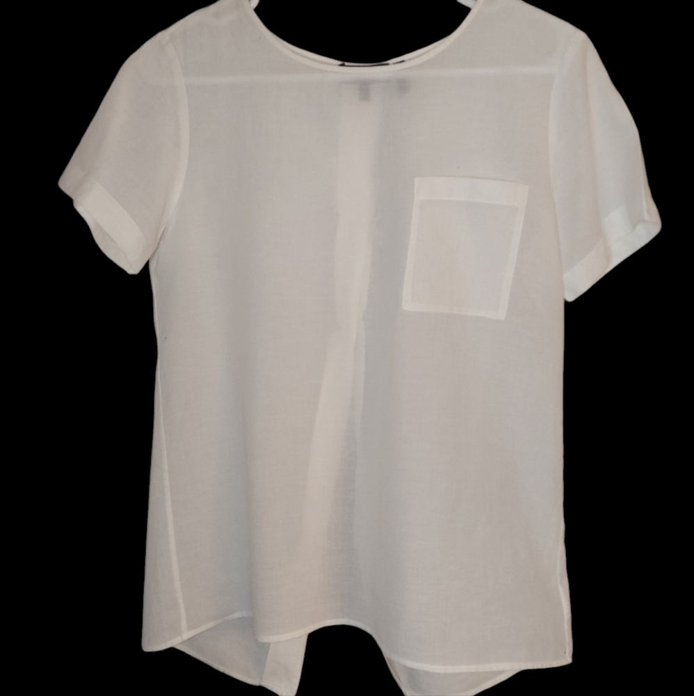 Theory white cotton split-openback short sleeved top VGUC Lagon Look Coa…